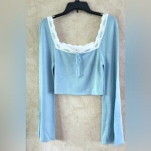 Paper Crane Dee Elly Crop Sweater